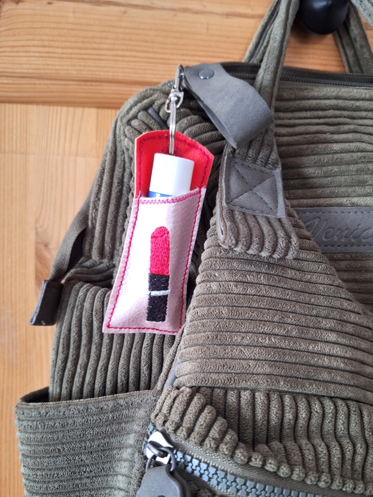 Bild 1 von Stickdatei ITH Lippenpflege Hülle für Lippenstift Thema Sommer 5 Motive + blanko Datei