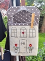 Bild 3 von Stickdatei ITH Wäscheklammersack Haus Wäscheleine mit blanko Datei  / (Stickrahmengröße) 16x26cm